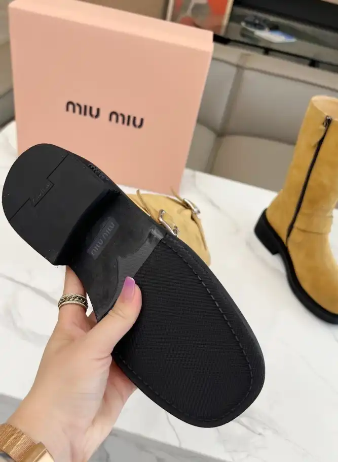 hype Miu Miu Boots