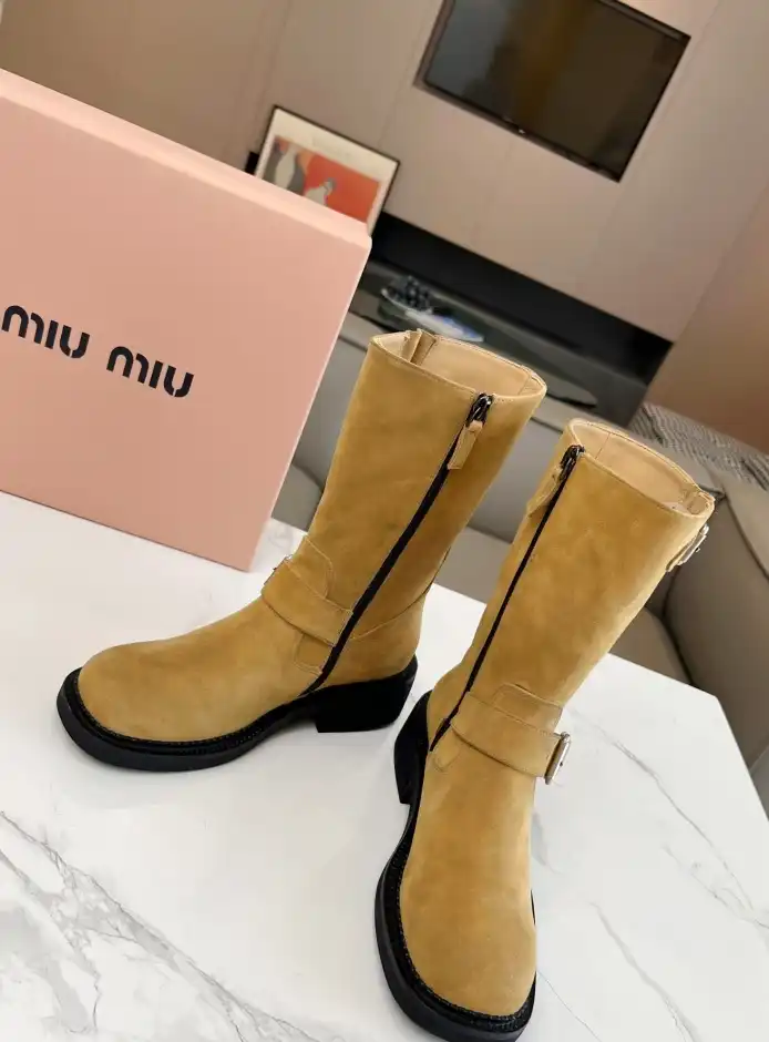 hype Miu Miu Boots