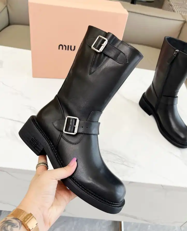 hype Miu Miu Boots