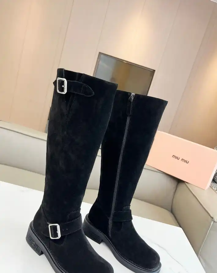 hype Miu Miu Boots