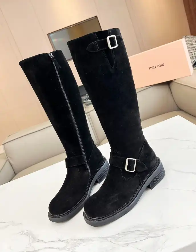 hype Miu Miu Boots