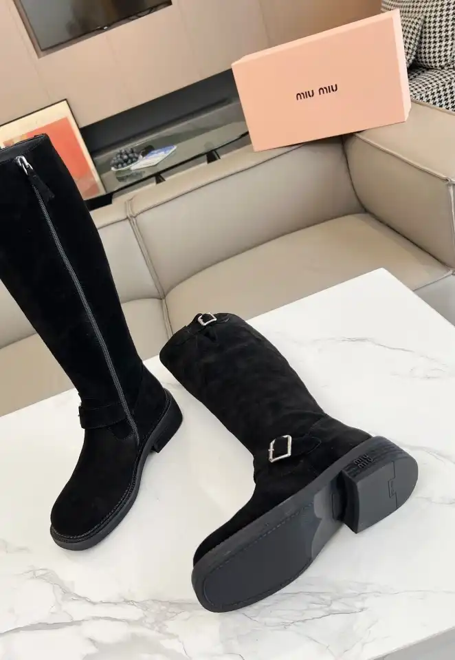 hype Miu Miu Boots