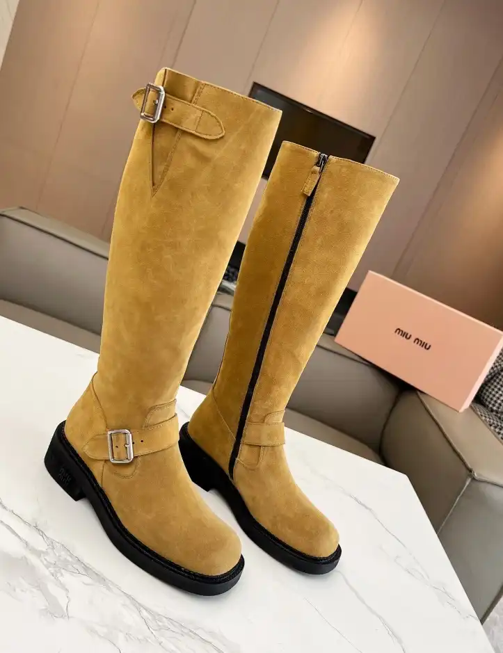 hype Miu Miu Boots