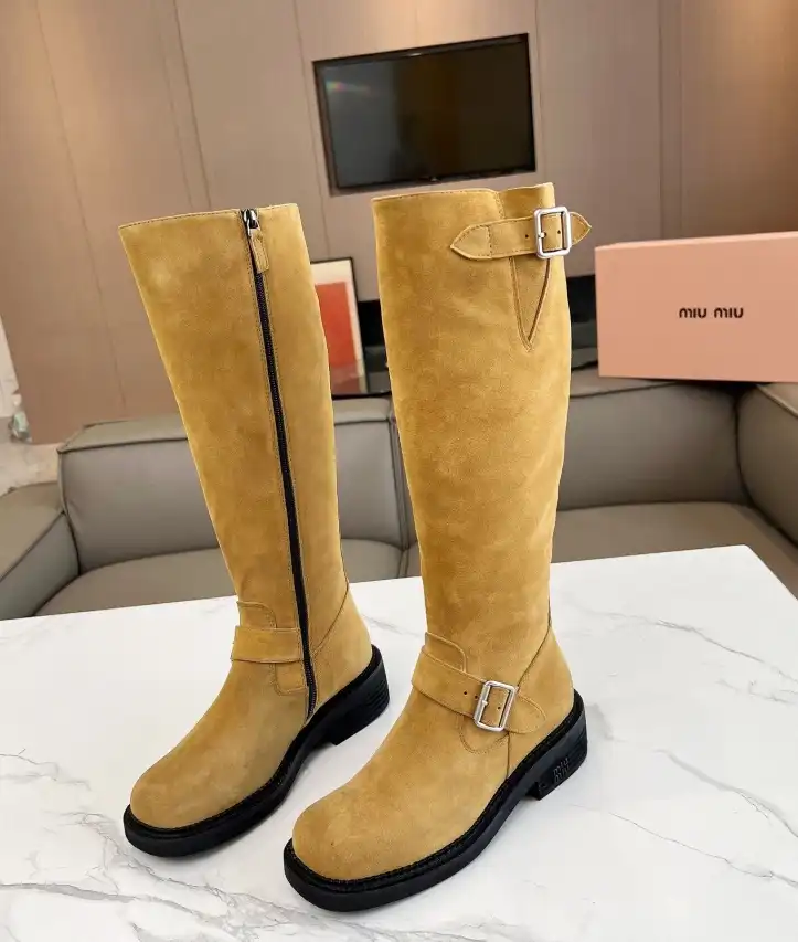 hype Miu Miu Boots