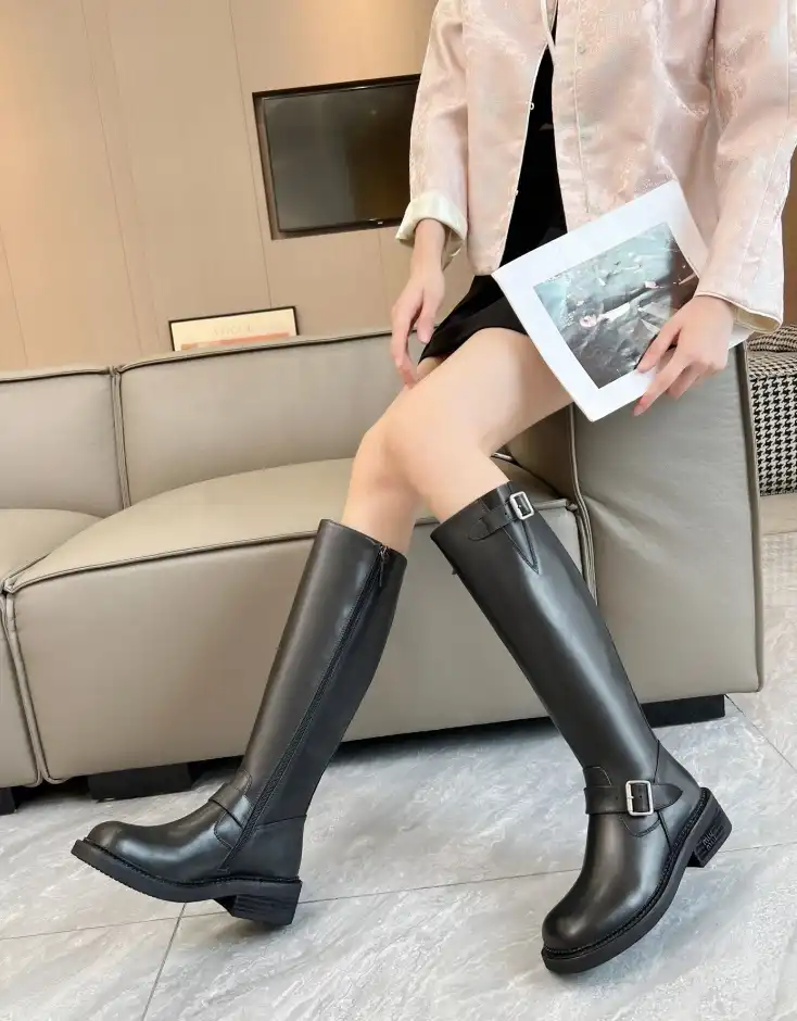 hype Miu Miu Boots