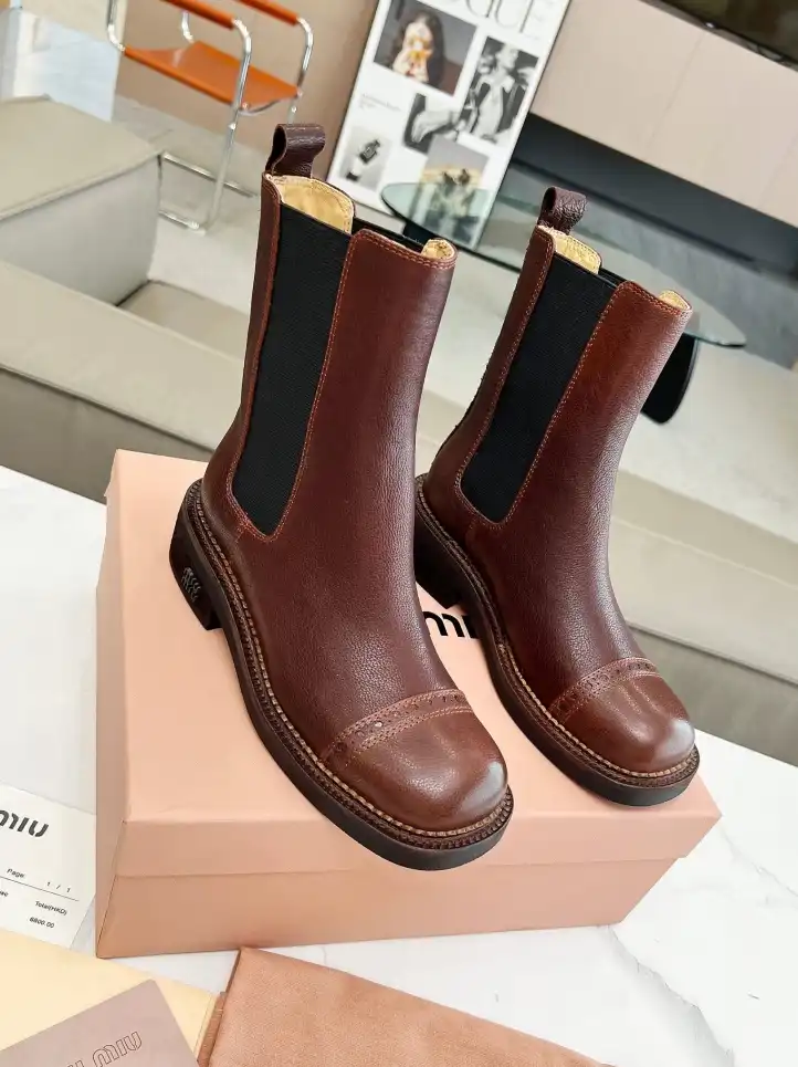 hype Miu Miu Boots