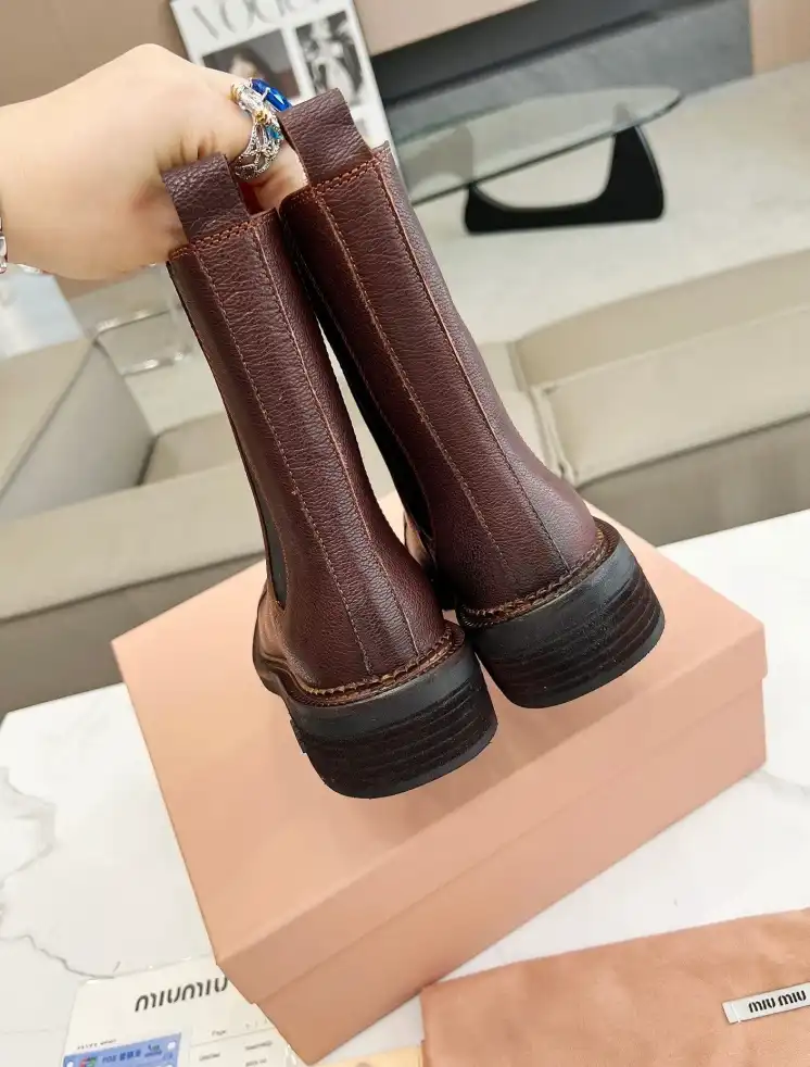 hype Miu Miu Boots