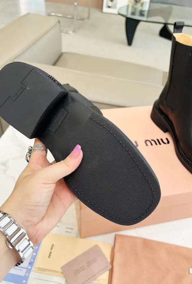 hype Miu Miu Boots