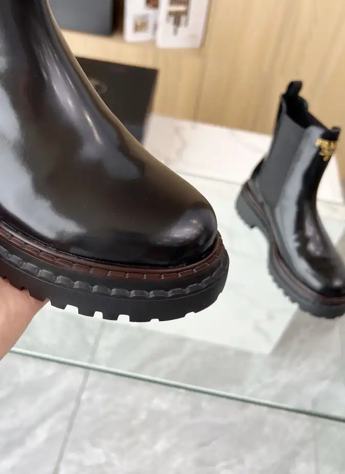 hype Prada Boots