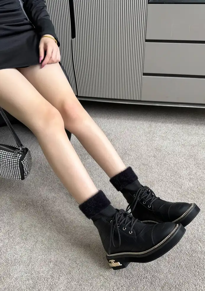 hype Chanel Boots