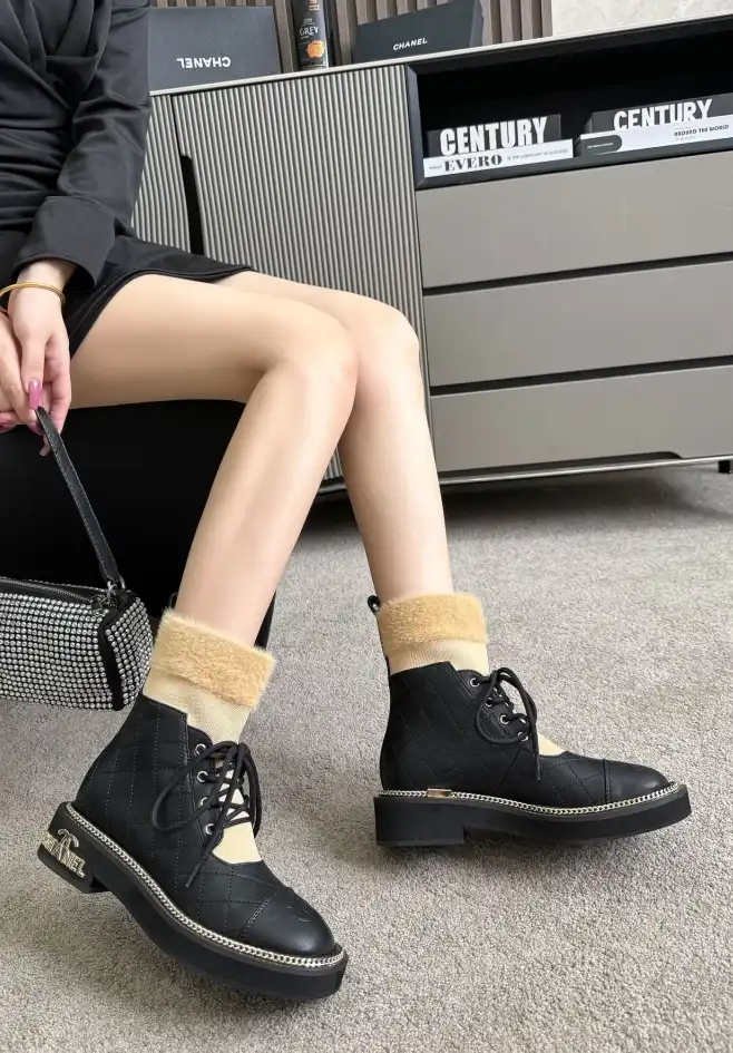 hype Chanel Boots