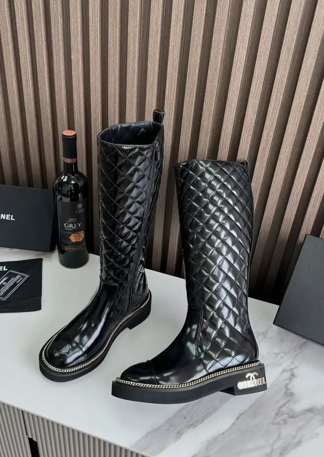 hype Chanel Boots