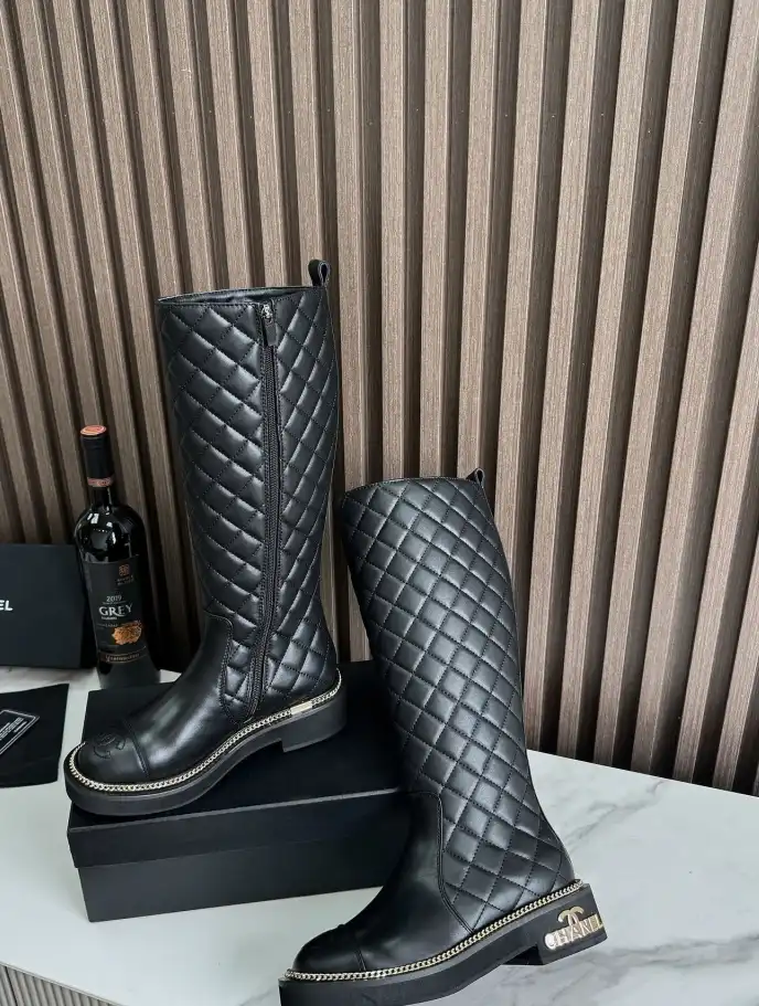 hype Chanel Boots