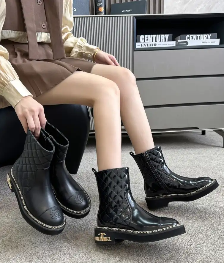 hype Chanel Boots