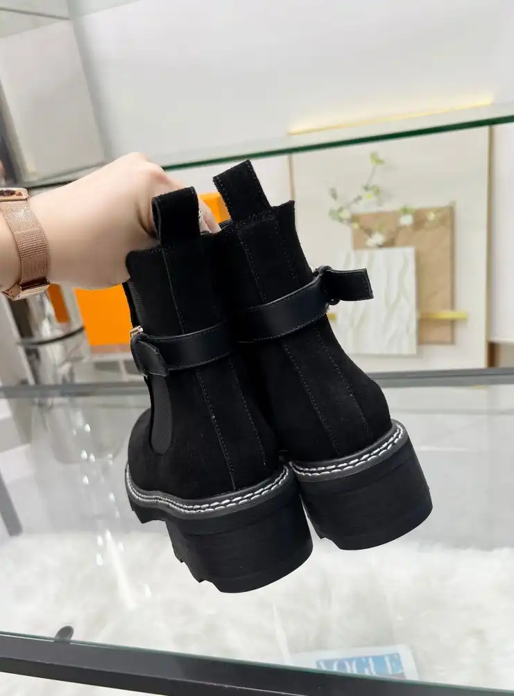 hype LV Boots