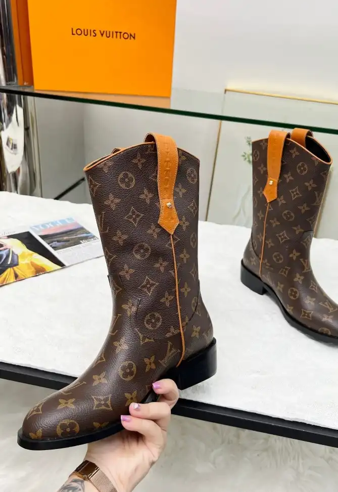 hype LV Boots