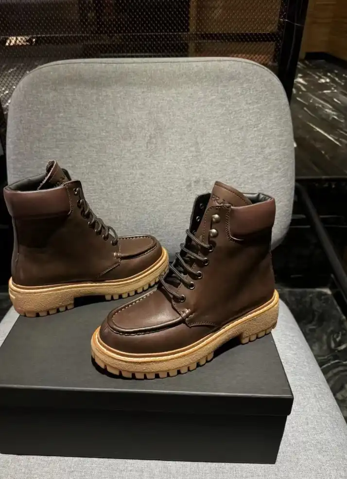 hype Prada Boots