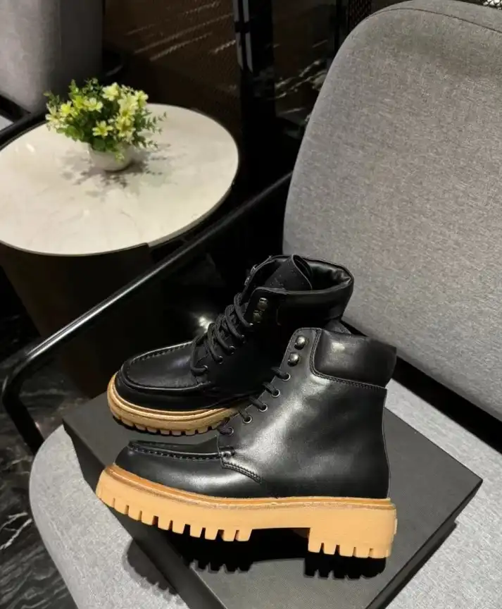 hype Prada Boots