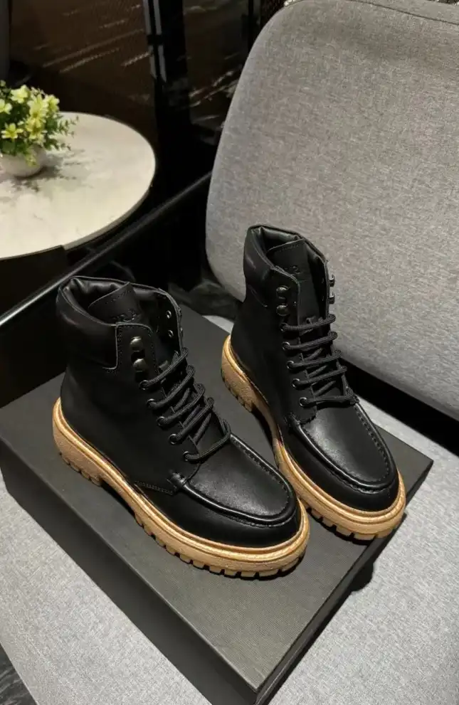 hype Prada Boots