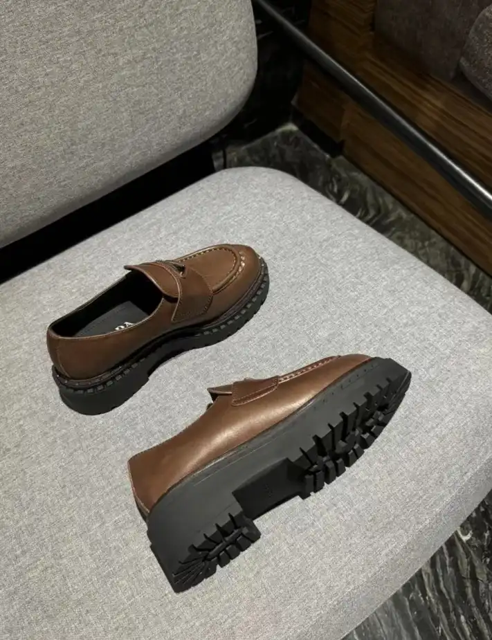 hype Prada Leather Shoes