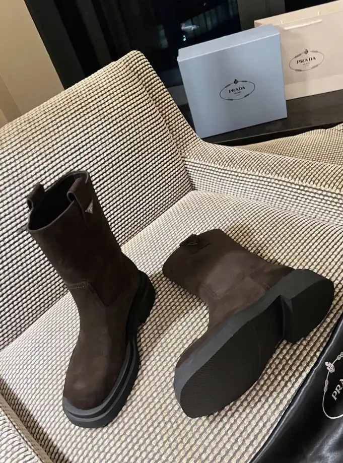 hype Prada Boots