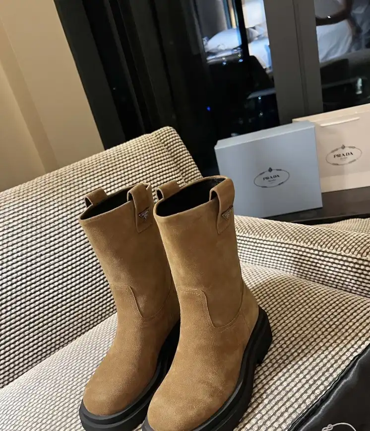 hype Prada Boots