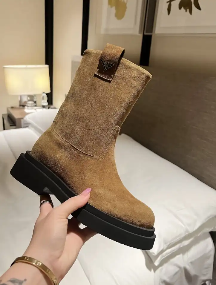 hype Prada Boots