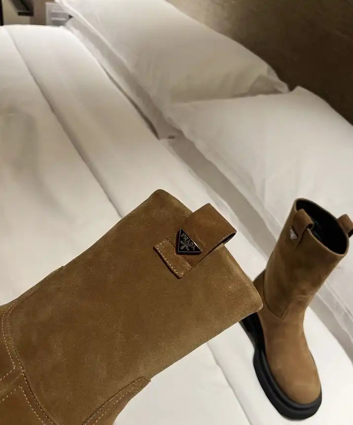 hype Prada Boots