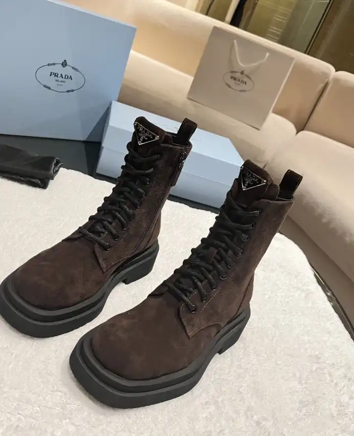 hype Prada Boots