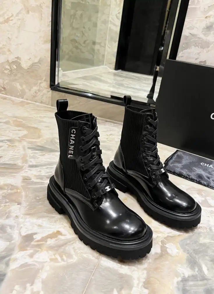 hype Chanel High Heels