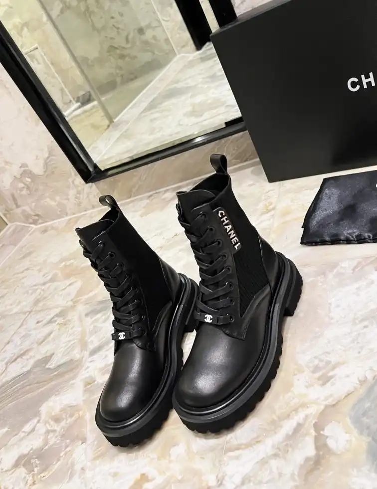 hype Chanel High Heels