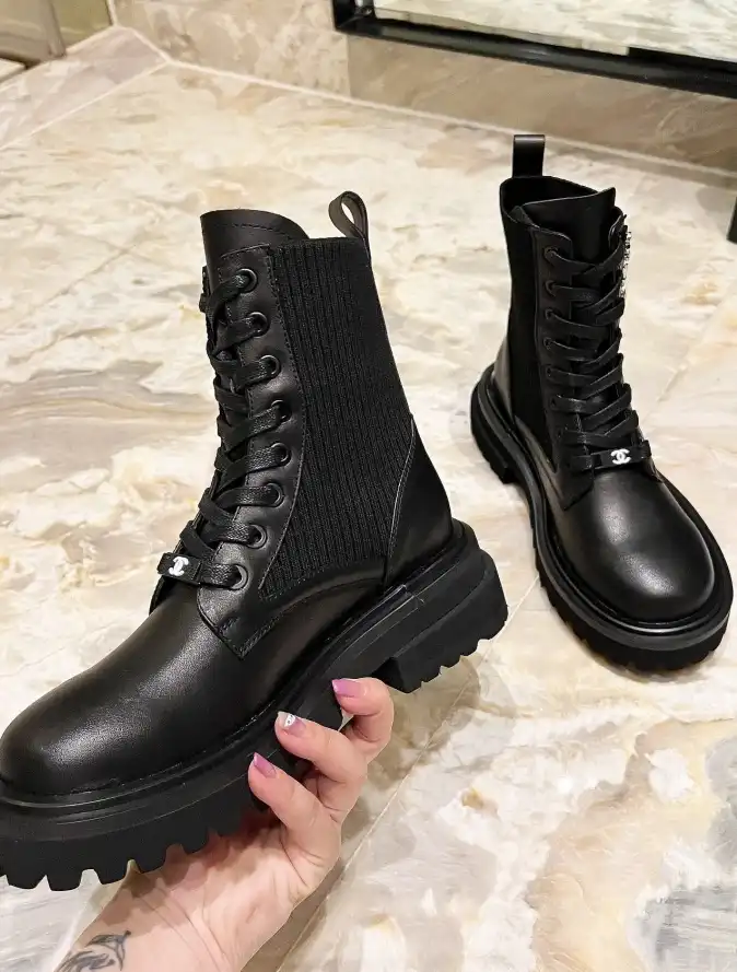 hype Chanel High Heels