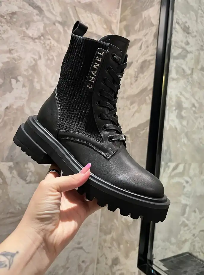 hype Chanel High Heels