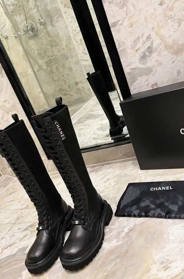 hype Chanel High Heels