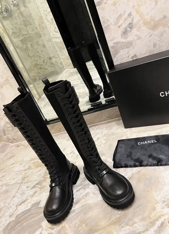 hype Chanel High Heels