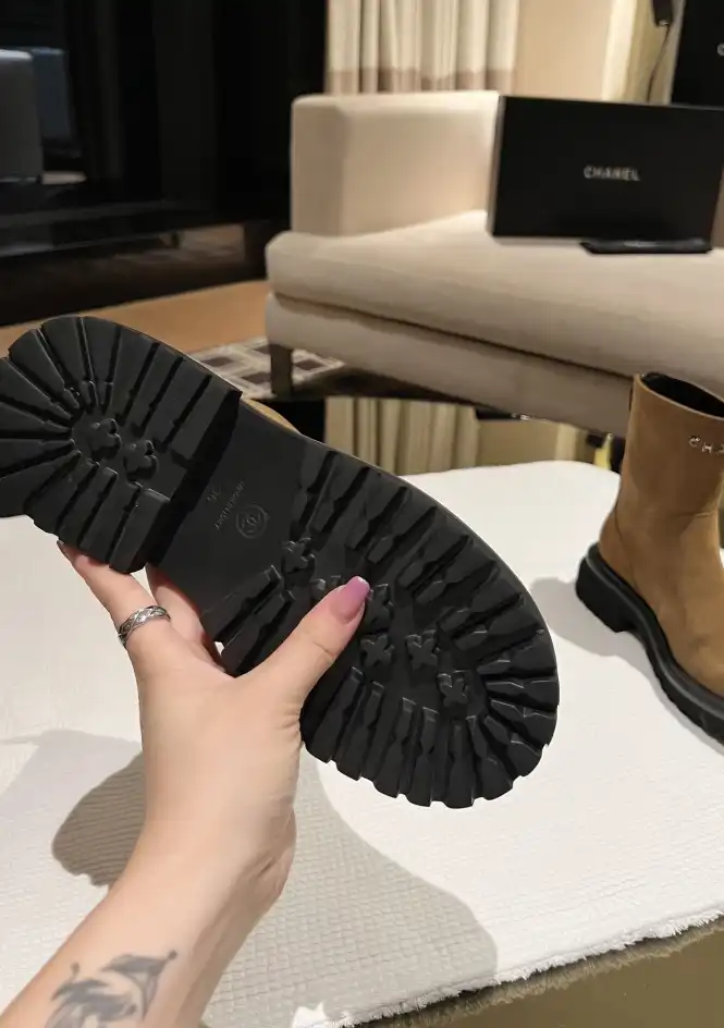 hype Chanel High Heels