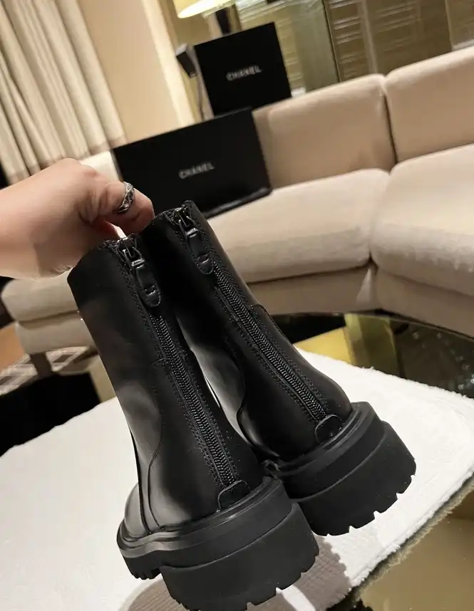 hype Chanel High Heels