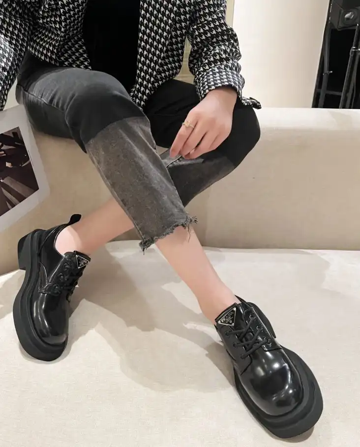 hype Prada Leather Shoes