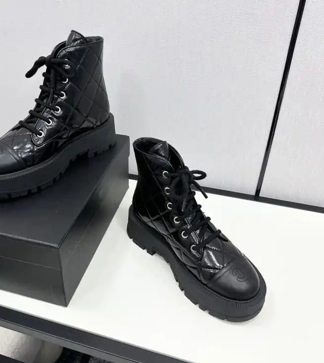 hype Chanel Sneakers