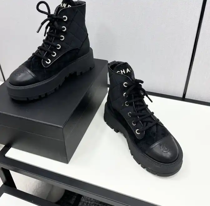 hype Chanel Sneakers