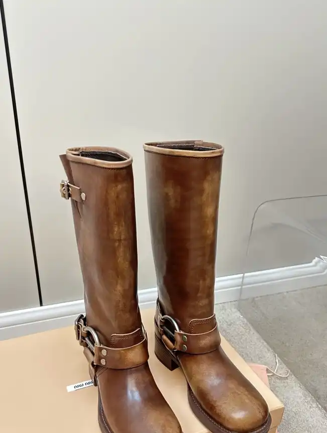 hype Miu Miu Boots