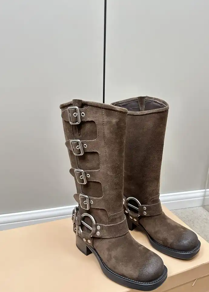 hype Miu Miu Boots