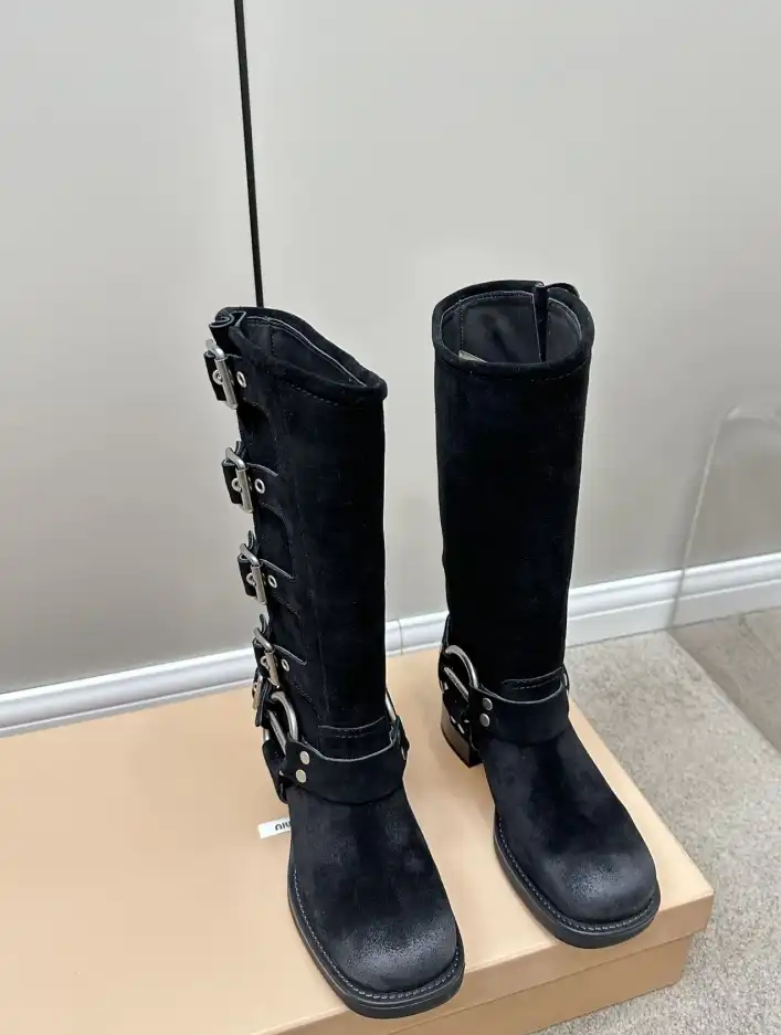 hype Miu Miu Boots