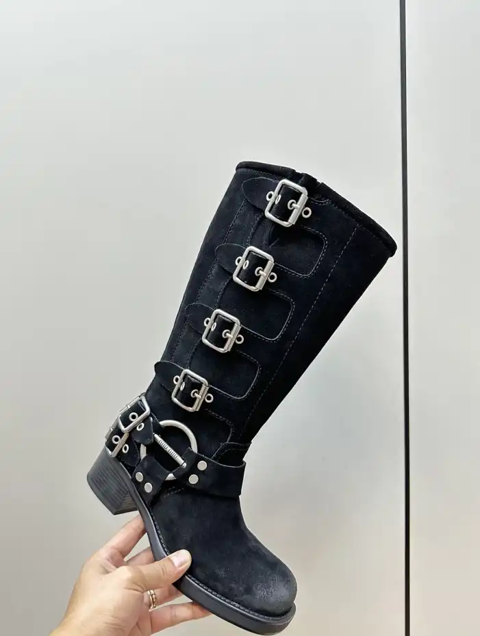 hype Miu Miu Boots