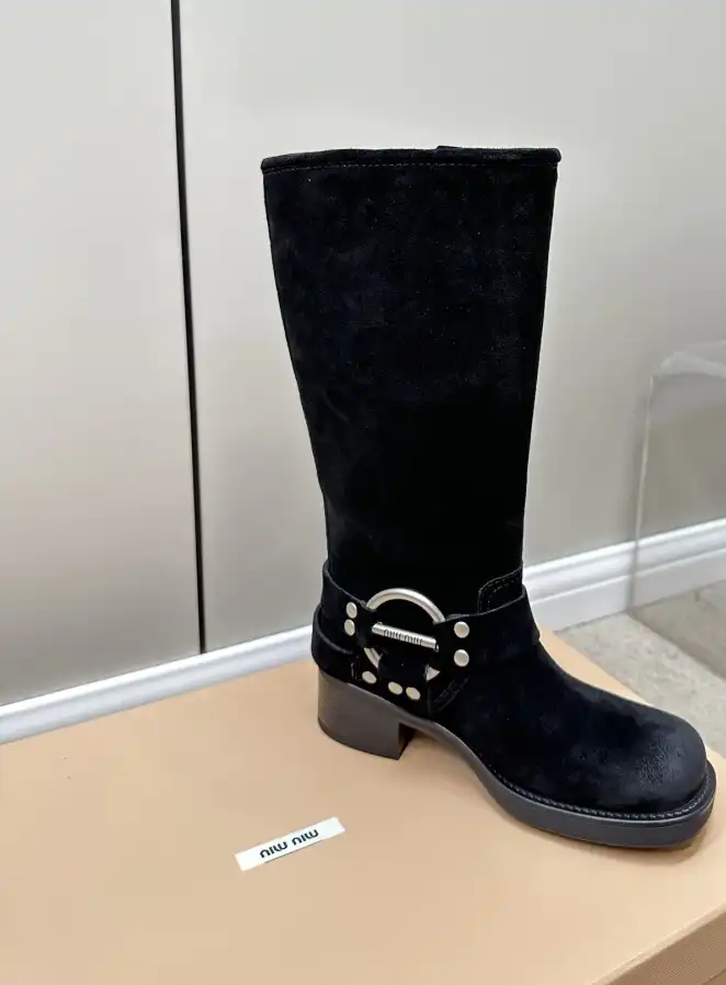 hype Miu Miu Boots