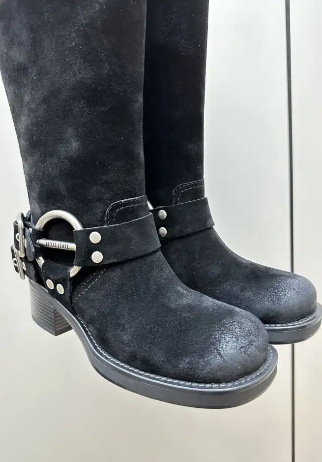 hype Miu Miu Boots