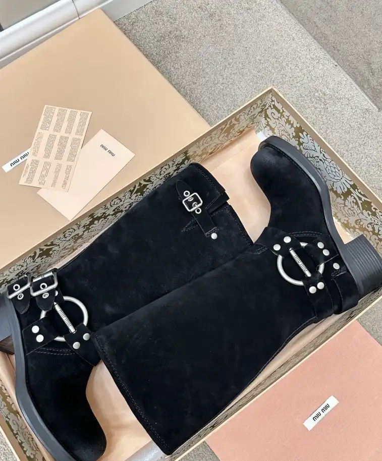 hype Miu Miu Boots