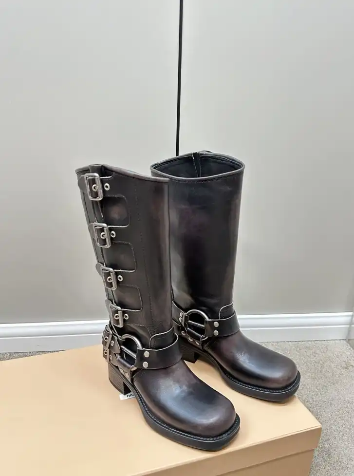 hype Miu Miu Boots