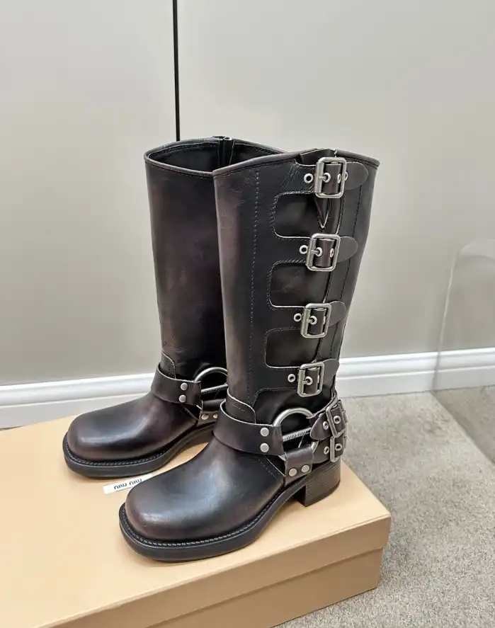 hype Miu Miu Boots