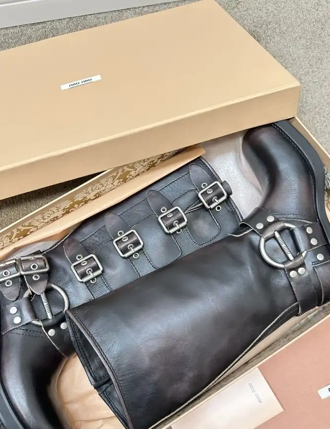 hype Miu Miu Boots